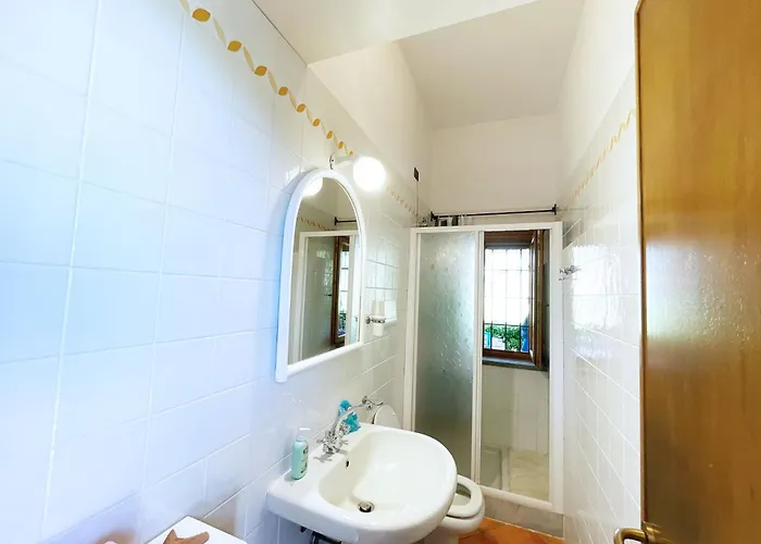 Presaccia - Argonautivacanze * بورتوفيرّايو